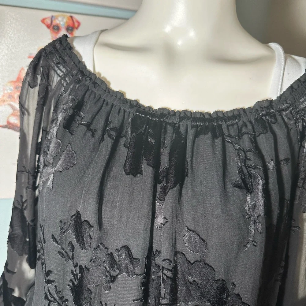 White House Black Market Burnout blouse - Picture 5 of 7